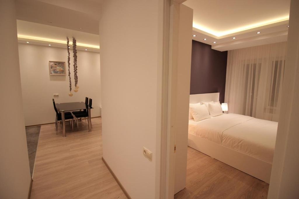 Тбилиси: Shartava Deluxe Apartment