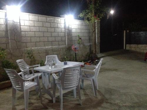 Батуми: Guest House Maxim