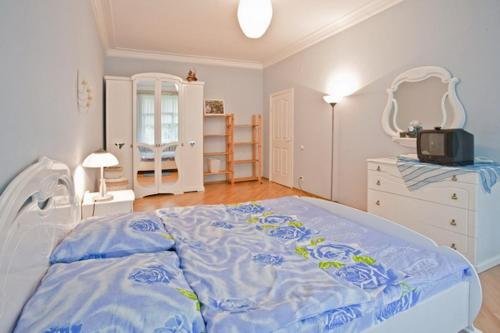 Минск: Historical Center Apartment on Kommunisticheskaya 10
