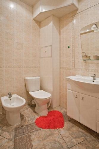 Минск: Historical Center Apartment on Kommunisticheskaya 10