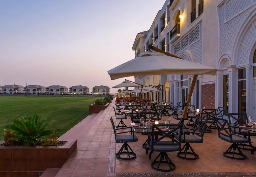 Дубай: Al Habtoor Polo Resort LLC