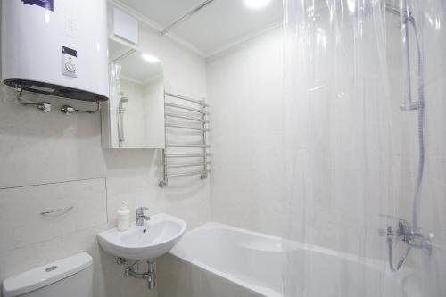 Минск: Aparton Hmelnickogo 2