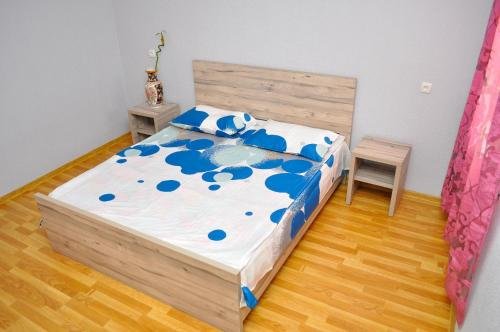 Кутаиси: Sofia