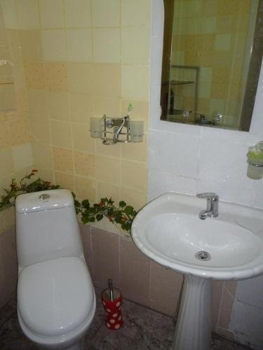 Батуми: Guest House Elena