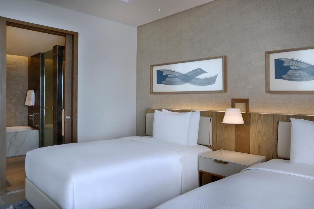 Абу-Даби: Hilton Abu Dhabi Yas Island