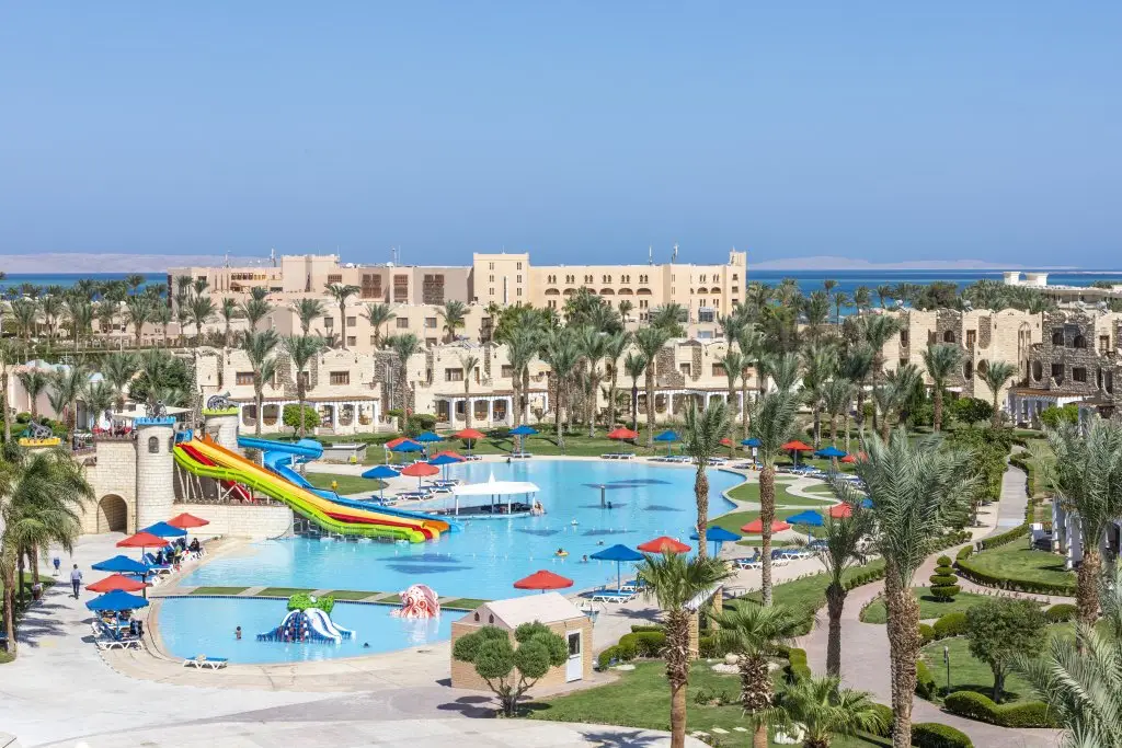 Хургада: Royal Lagoons Resort & Aqua Park Families and Couples ONLY