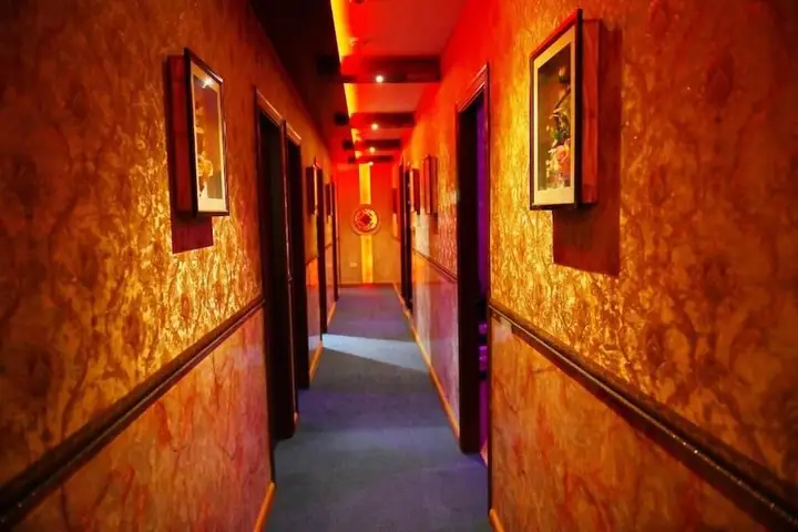 Дубай: Fortune Atrium Hotel