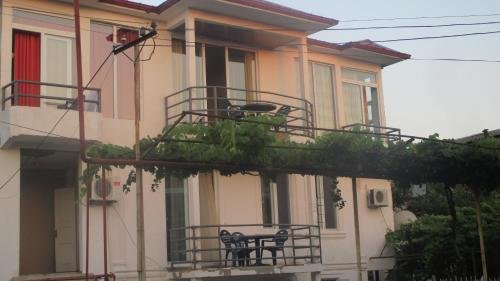 Кобулети: Guest House Sukhumskaya 23