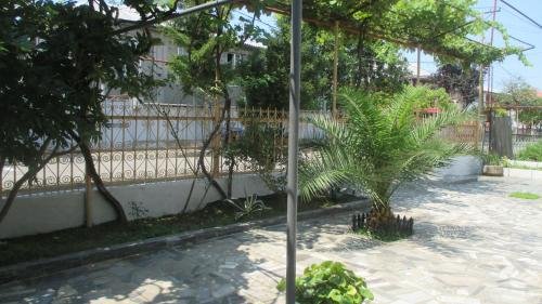 Кобулети: Guest House Sukhumskaya 23