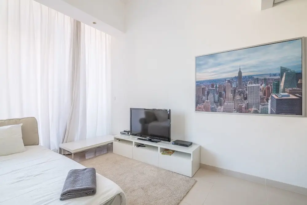 Studio Apartment - Silverene Tower B - MSG 8766 — фото 1