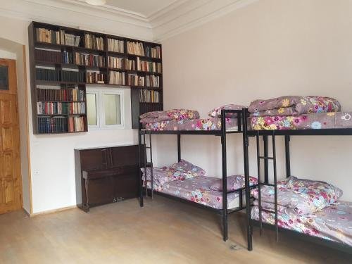 Тбилиси: Minaal Hostel