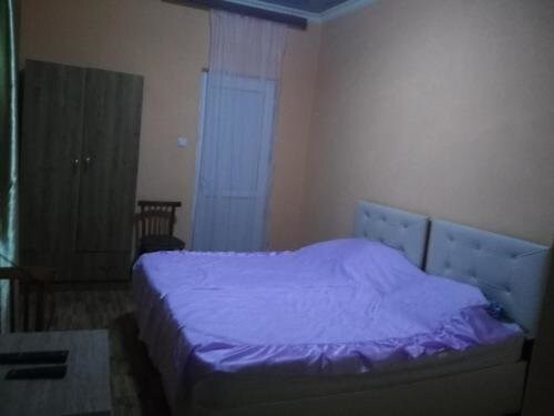 Батуми: Guest house on Miriana III