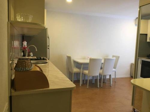 Батуми: Studio on Memed Abashidze Avenue