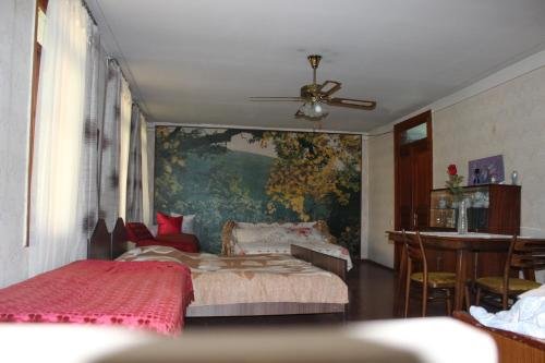 Батуми: Guest House Bagrationi 26