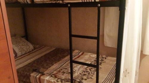 Тбилиси: 9/12 Z. Veshapuri Guest House