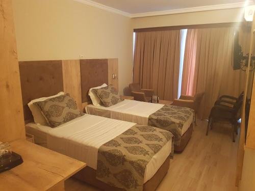 Батуми: ASHTAL beach HOTEL 17\05