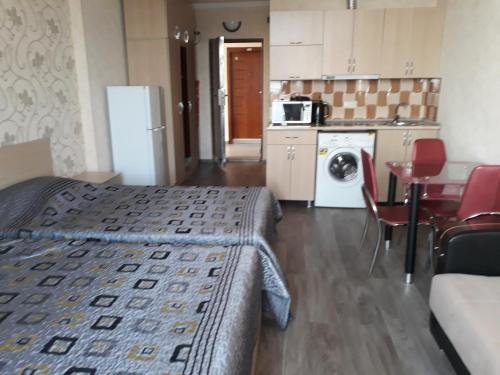 Батуми: Apartament at Ximshiashvili 15B