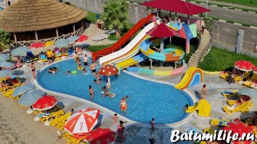Батуми: Apartament at Ximshiashvili 15B