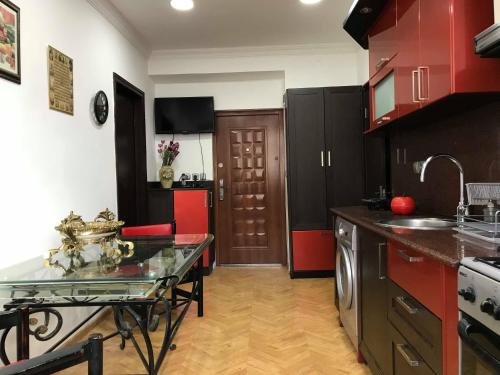 Батуми: Flat Abashidze Avenue 56