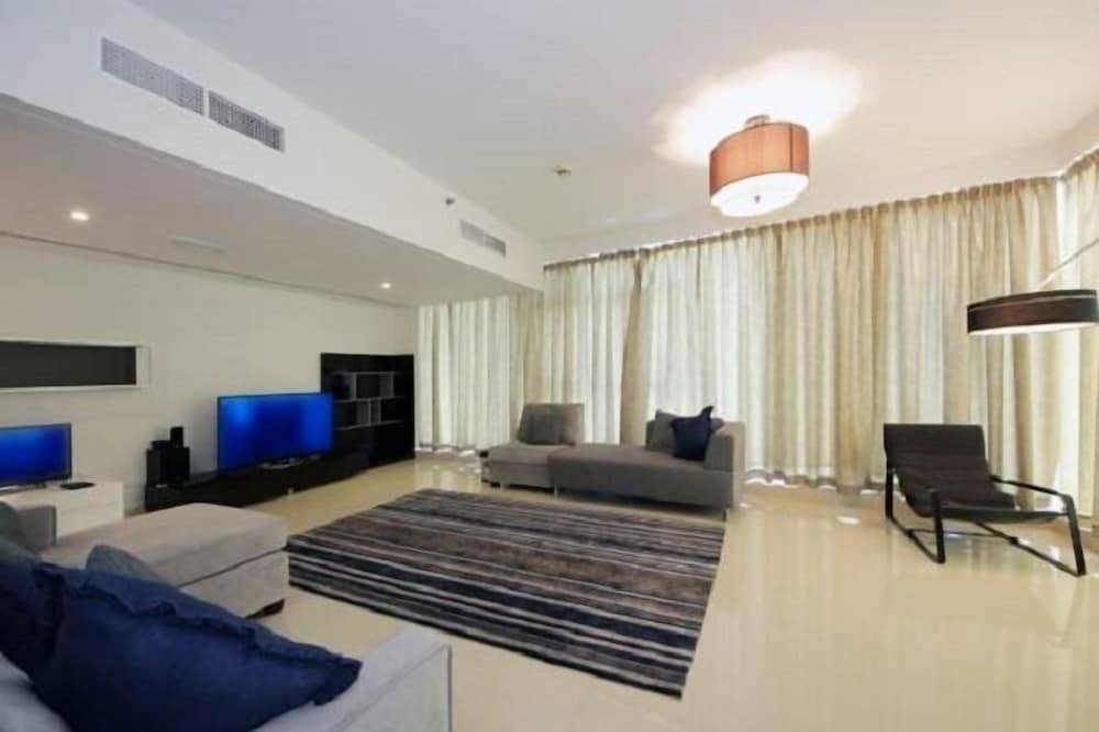Дубай: Luxurious High Floor Duplex 3 Bedroom