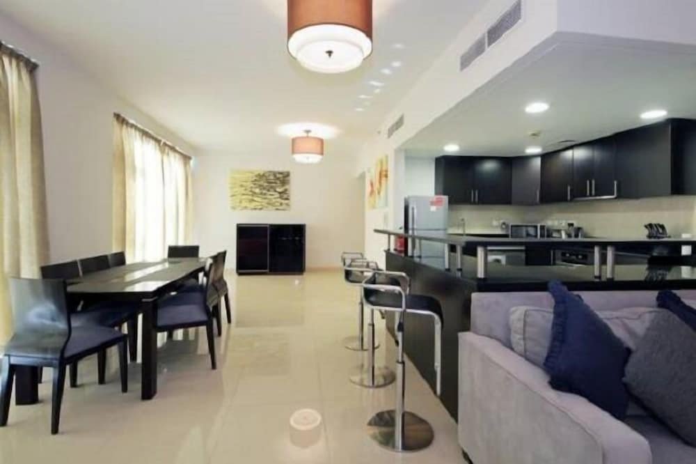 Дубай: Luxurious High Floor Duplex 3 Bedroom