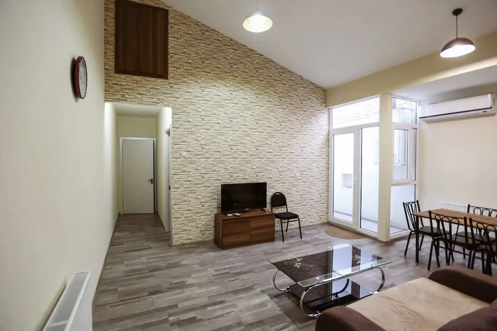 Тбилиси: Апартаменты HostHub в сердце Тбилиси