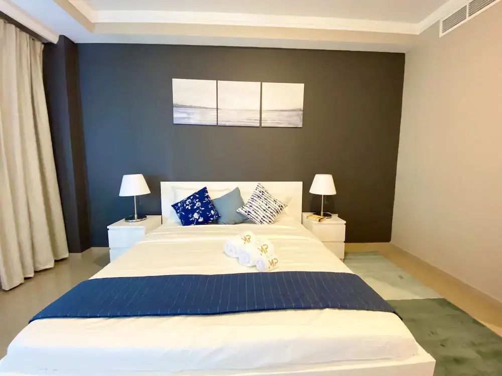 Дубай: Marco Polo - Bright Apt with sea and Partial Dubai Harbour View