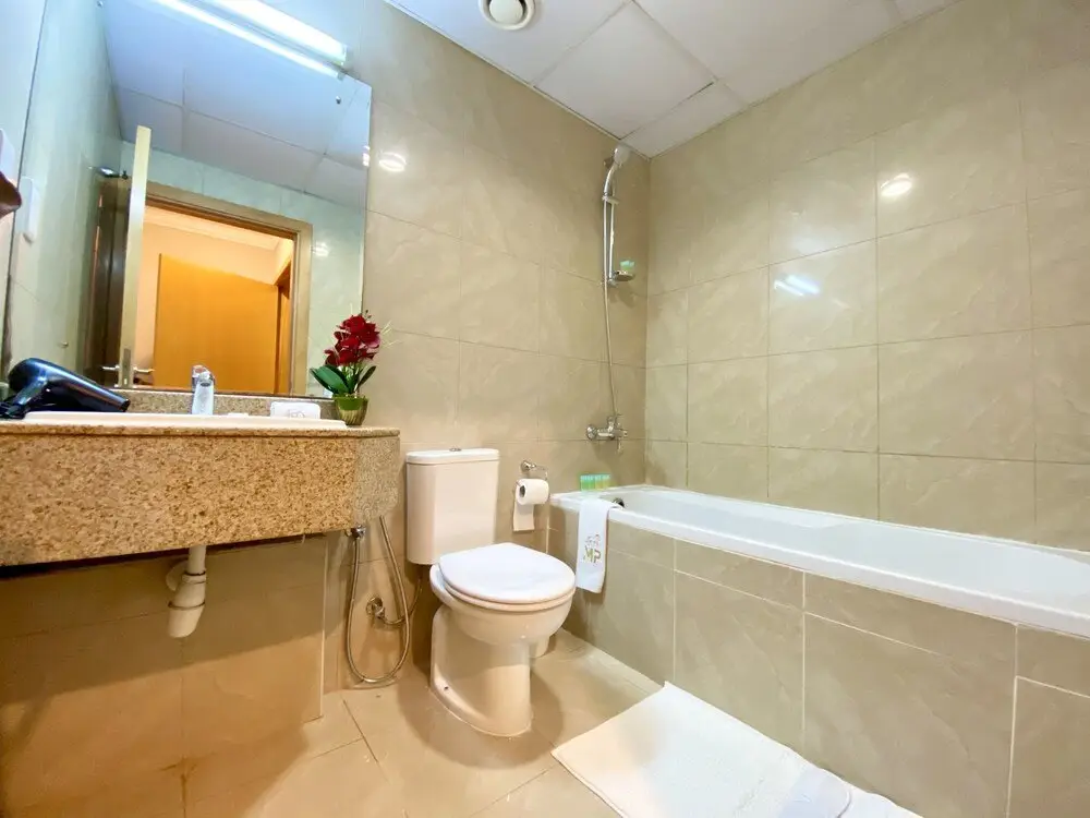 Дубай: Marco Polo - Bright Apt with sea and Partial Dubai Harbour View