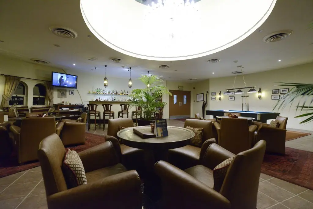 Оазис Лива: Liwa Hotel