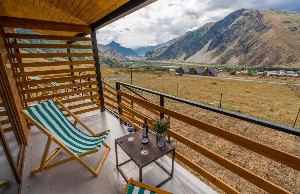 Степанцминда: Kazbegi 5054