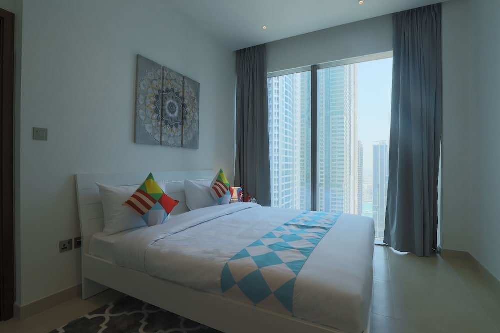 Дубай: Marina Gate II by OYO Rooms