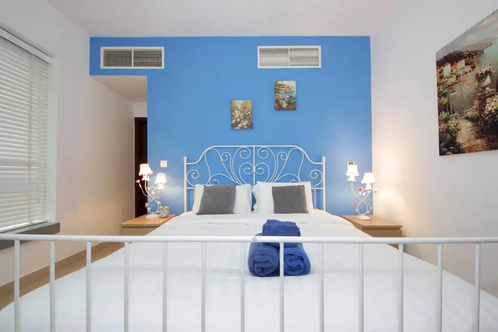 Дубай: Classy 2BHK with Big Terrace in 29 Boulevard - 301