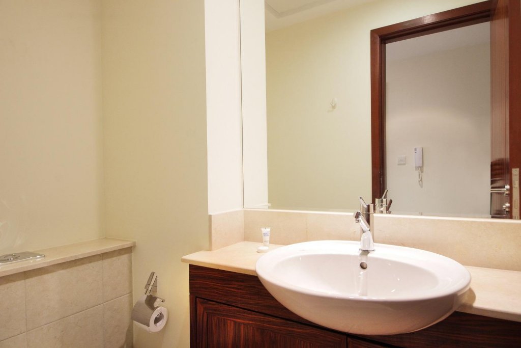 Дубай: Beautiful 1BHk in Residence 8 - 2604