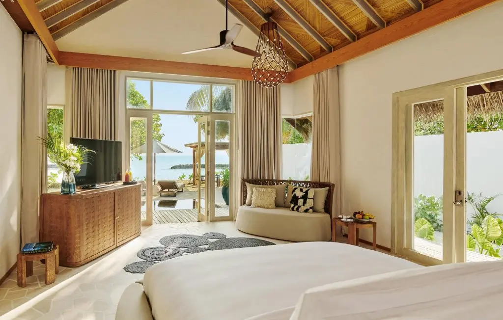 Атолл Шавийани: Sirru Fen Fushi Maldives