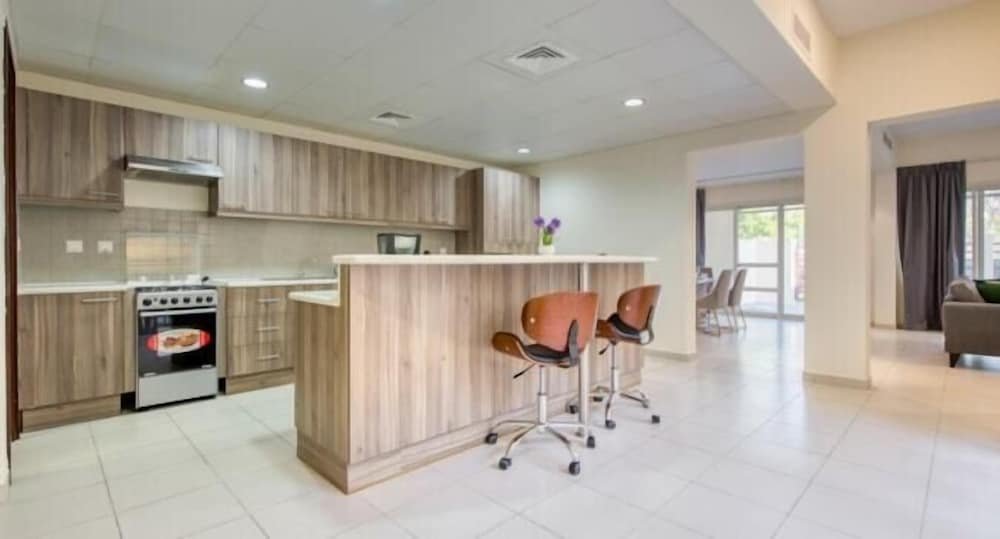 Рас-эль-Хайма: R&H 3BR Villa in RAK Beach Access 172