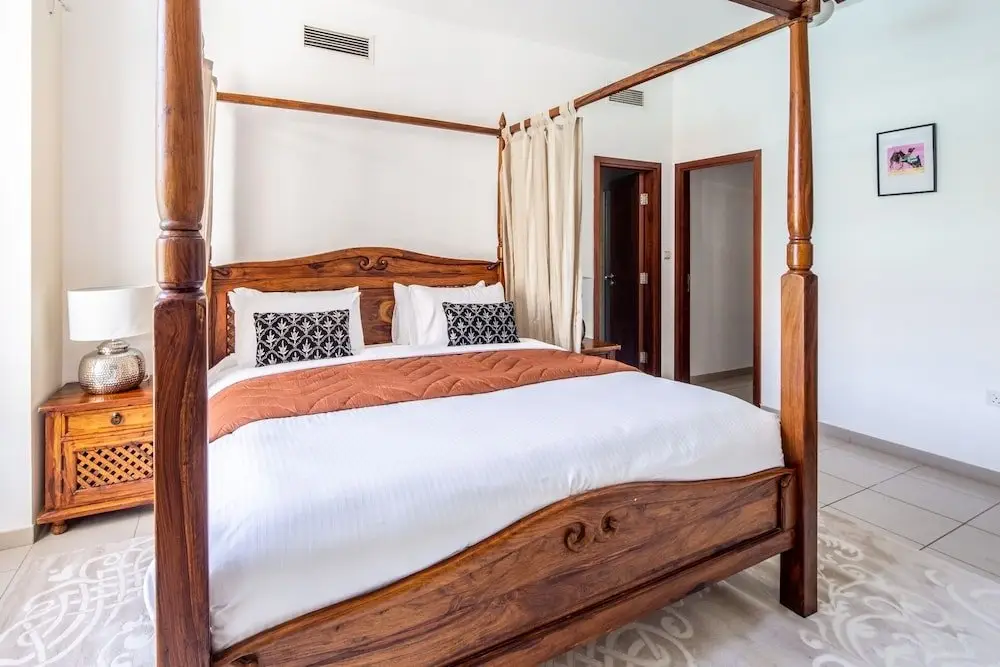 Дубай: Spectacular 2BR in Upscale Burj Khalifa District