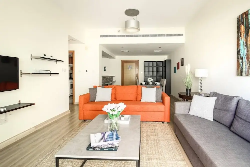 Дубай: Spacious 1BR in Beautiful Greens! Sleeps 6