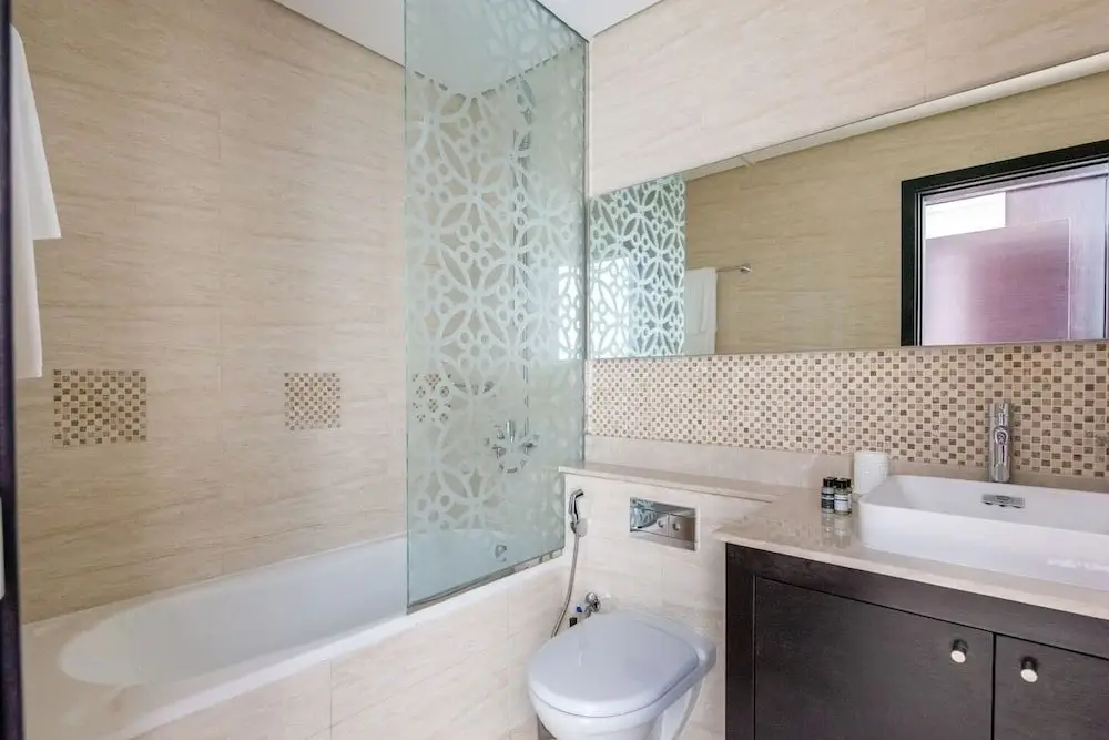 Дубай: Regal & Modern 2BR With Study in Downtown Dubai - Sleeps 5!