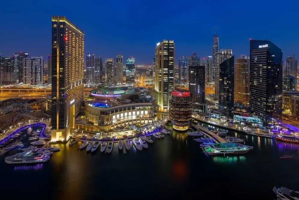 Дубай: Classy & Ravishing 1BR w/ Enchanting Marina Views!
