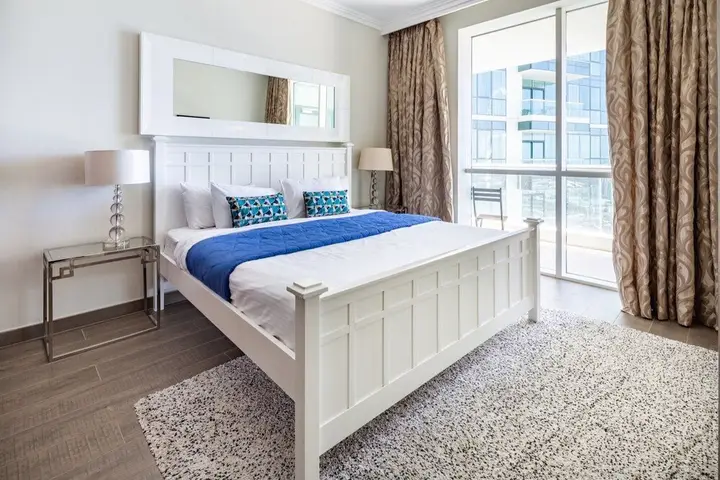 Дубай: Astounding 3BR Apartment w/ Sea & Marina Views!