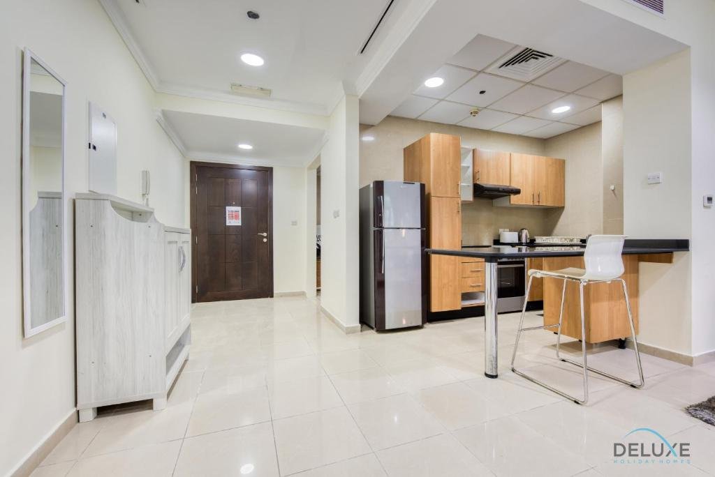 Дубай: Elegant and Modern 1BR in Dubai Marina!