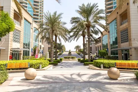 Elegant & Spacious 2BR Apartment In Dubai Marina — фото 1