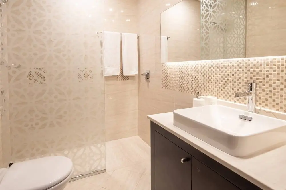 Дубай: Luxurious Living In This 2BR With Study in Downtown Dubai - Sleeps 5!