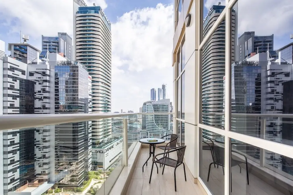 Дубай: Rich & Vibrant 2BR With Study in Downtown Dubai