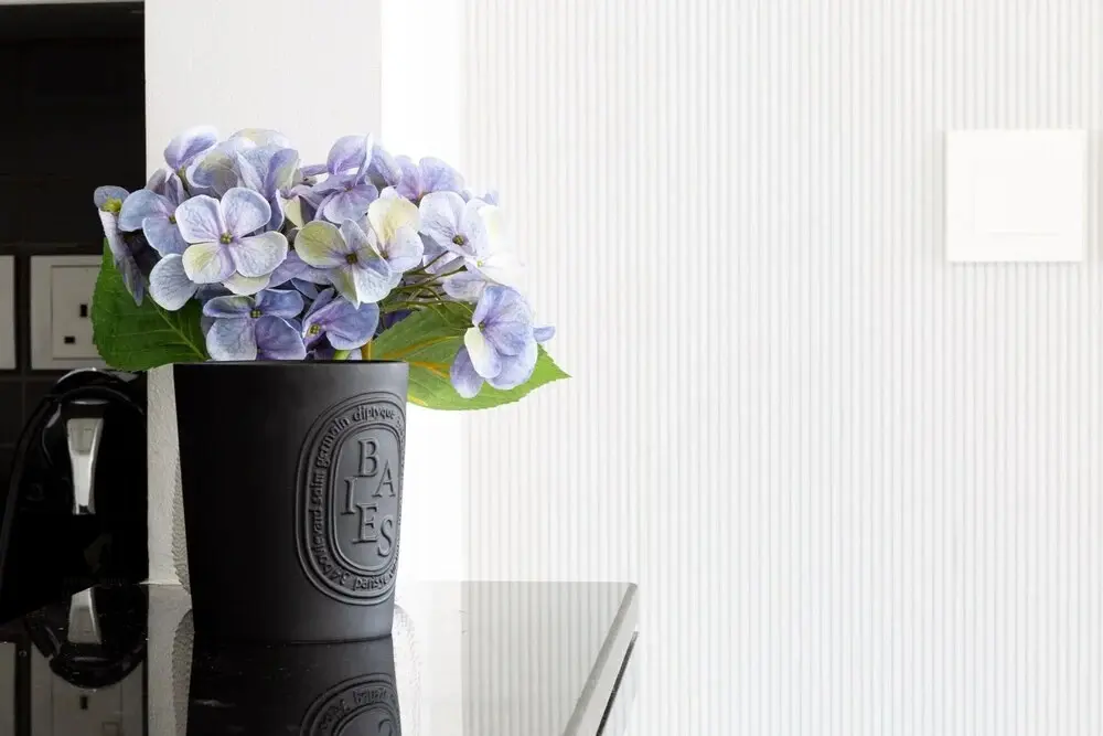 Дубай: Artistically Decorated 1BR Apartment In Marina