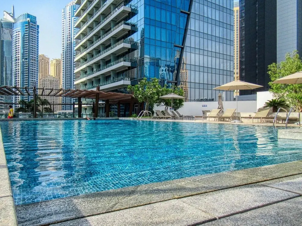 Дубай: Artistically Decorated 1BR Apartment In Marina