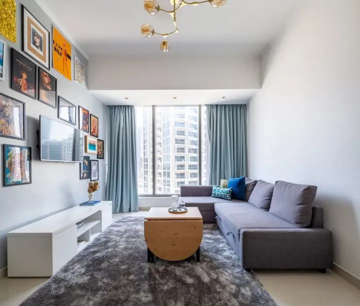 Дубай: Artistically Decorated 1BR Apartment In Marina
