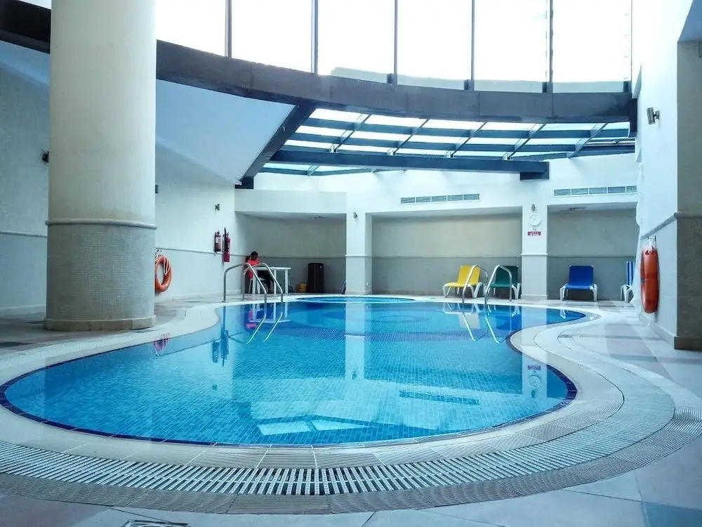 Дубай: Modern 1BR w/ Gorgeous Marina Views! Sleeps 4
