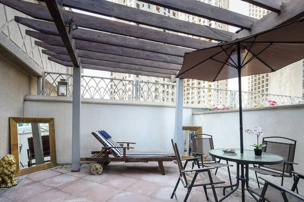 Дубай: Unique 1BR Loft in Dubai Marina!
