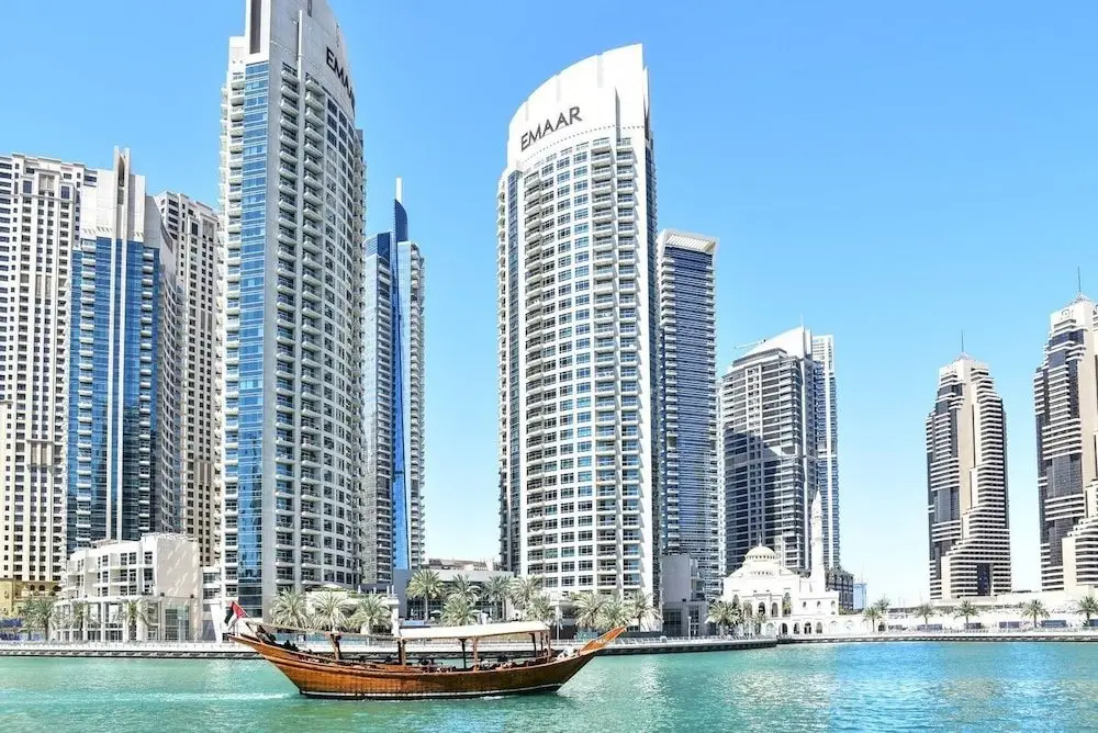 Дубай: Modern 1BR w/ Gorgeous Marina Views! Sleeps 3